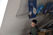 v knihovně